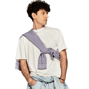 Man Wearing (copia)